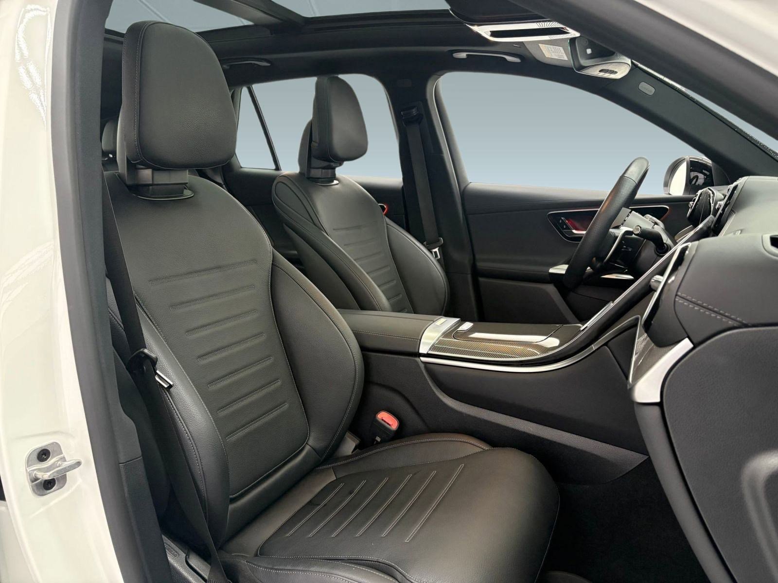 Certified 2025 Mercedes-Benz GLC 43 AMG 4MATIC image 24