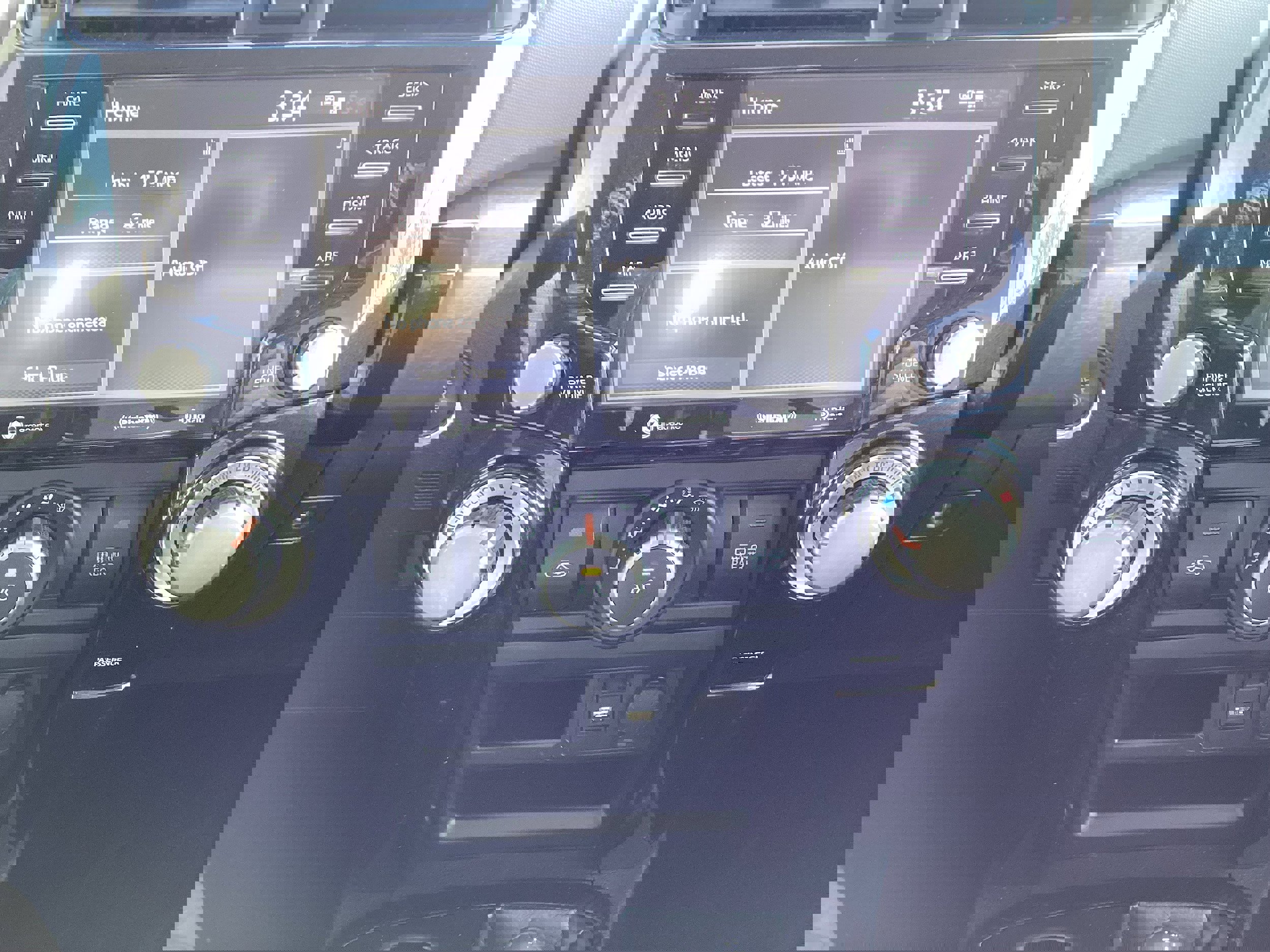 Used 2024 Toyota 4Runner TRD Off-Road image 18