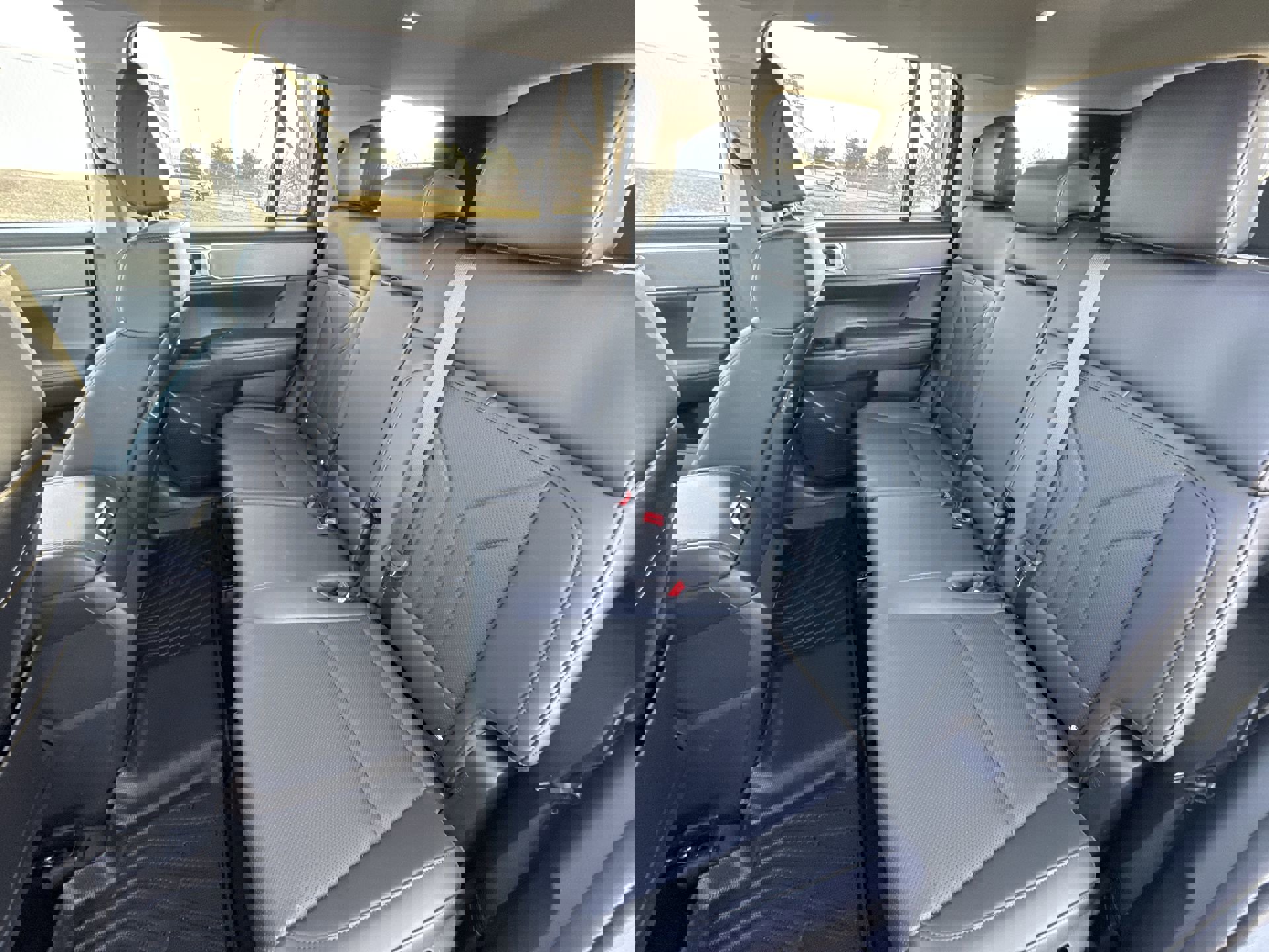 Used 2025 Hyundai Santa Fe SEL image 22