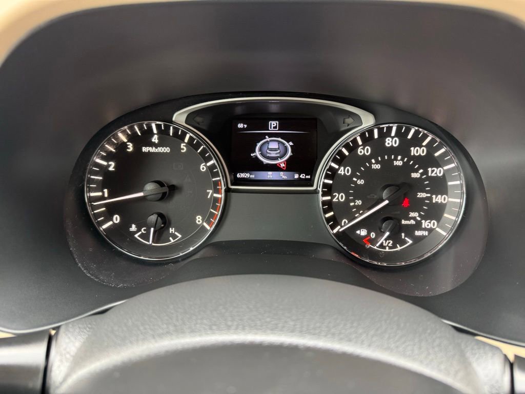 Used 2018 Nissan Pathfinder SV w/ SV Tech Package FWD image 31