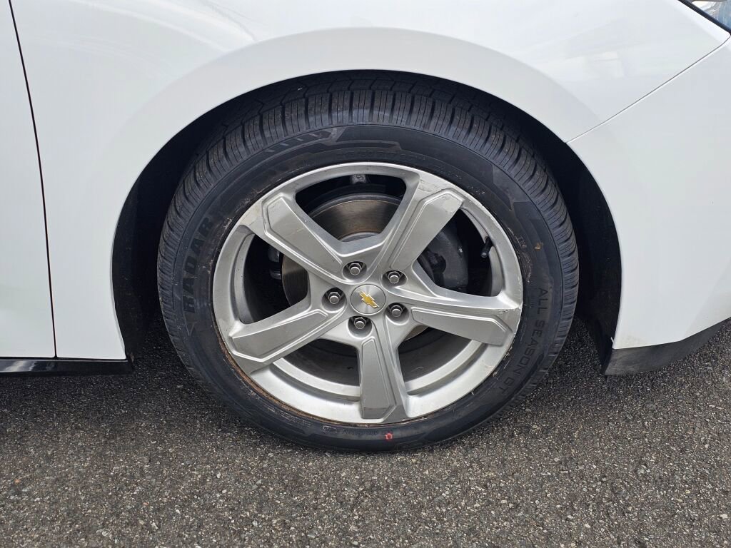 Used 2018 Chevrolet Volt LT FWD image 29