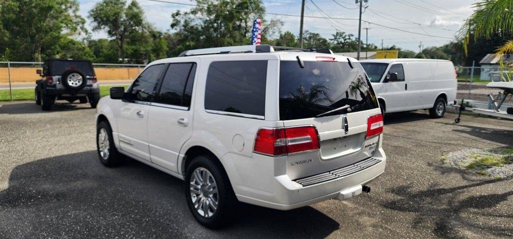 Used 2012 Lincoln Navigator 2WD image 15
