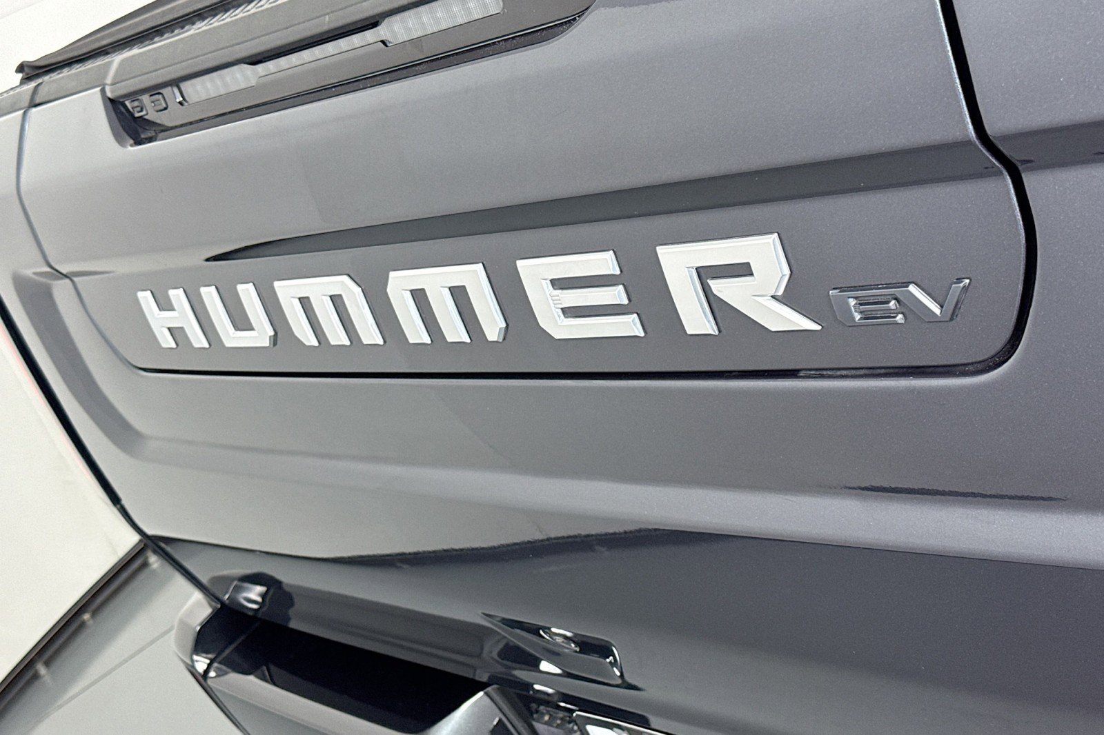 Used 2025 GMC Hummer EV 3X image 8