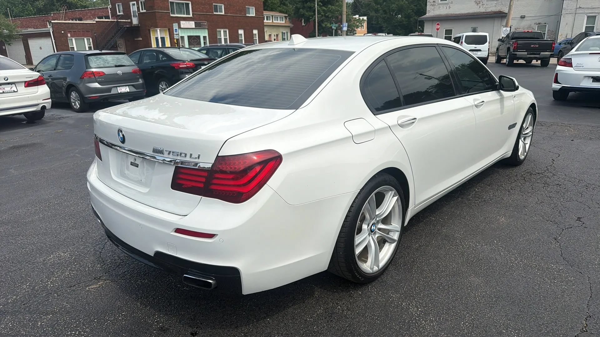 Used 2013 BMW 750Li RWD image 5