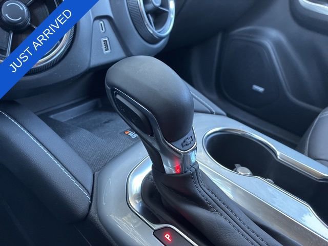 Used 2024 Chevrolet Blazer LT w/ Sound & Technology Package AWD/4WD image 32