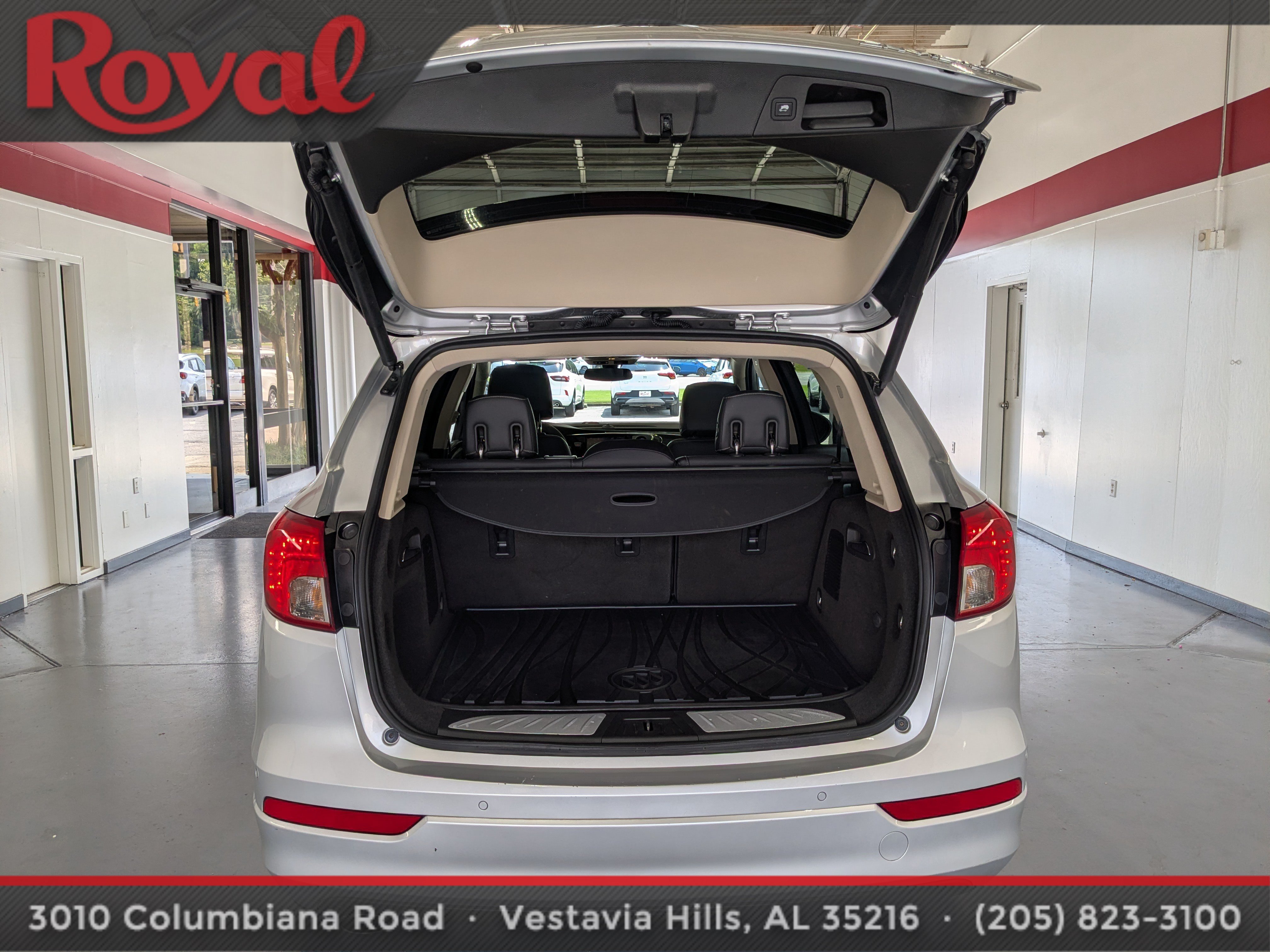 Used 2017 Buick Envision Essence FWD image 10