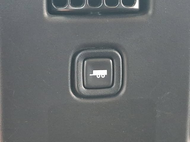 Used 2025 GMC Savana 2500 w/ Driver Convenience Package RWD image 13
