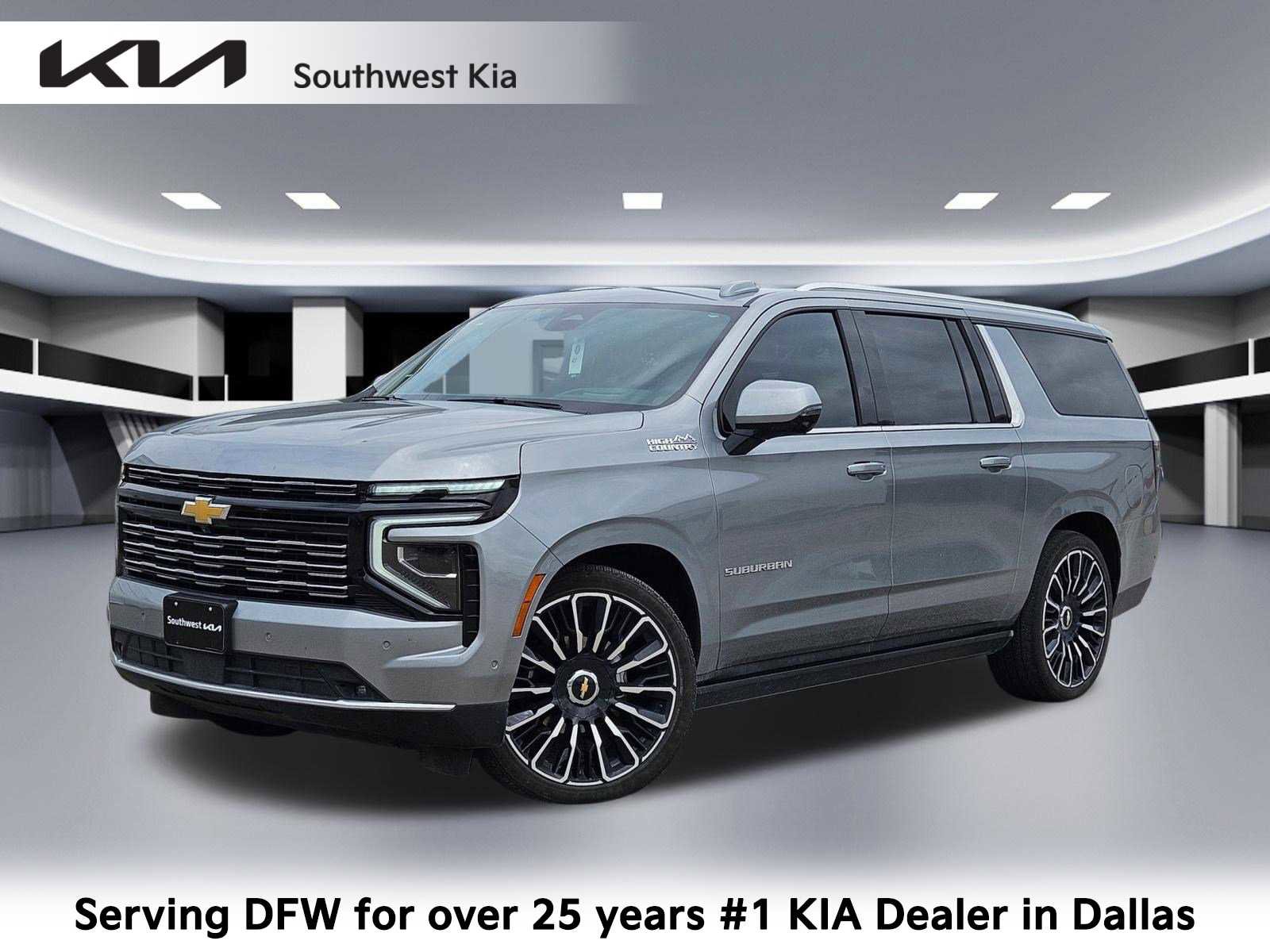 Used 2025 Chevrolet Suburban High Country AWD/4WD image 1