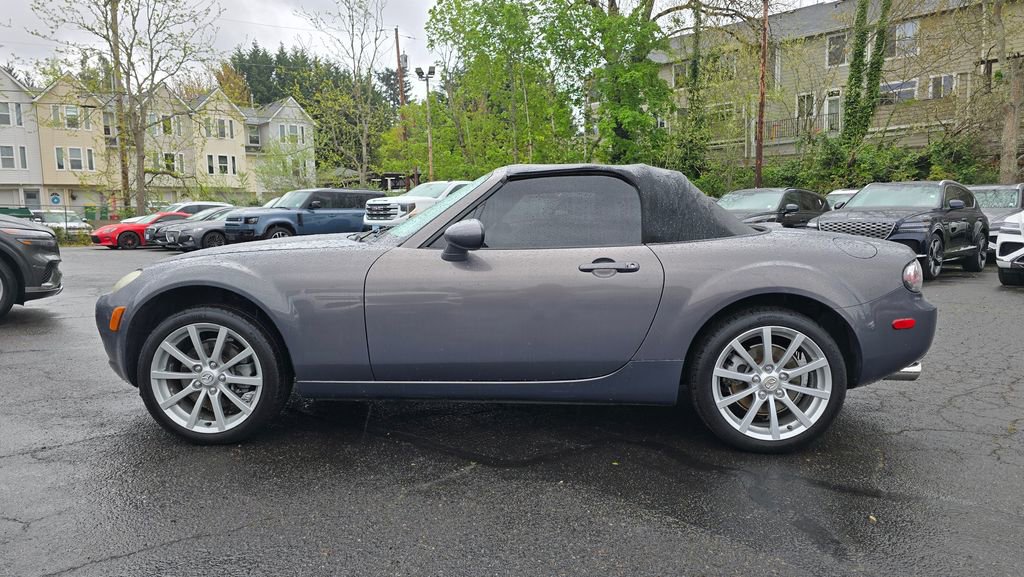Used 2007 MAZDA MX-5 Miata Grand Touring w/ Premium Pkg image 6