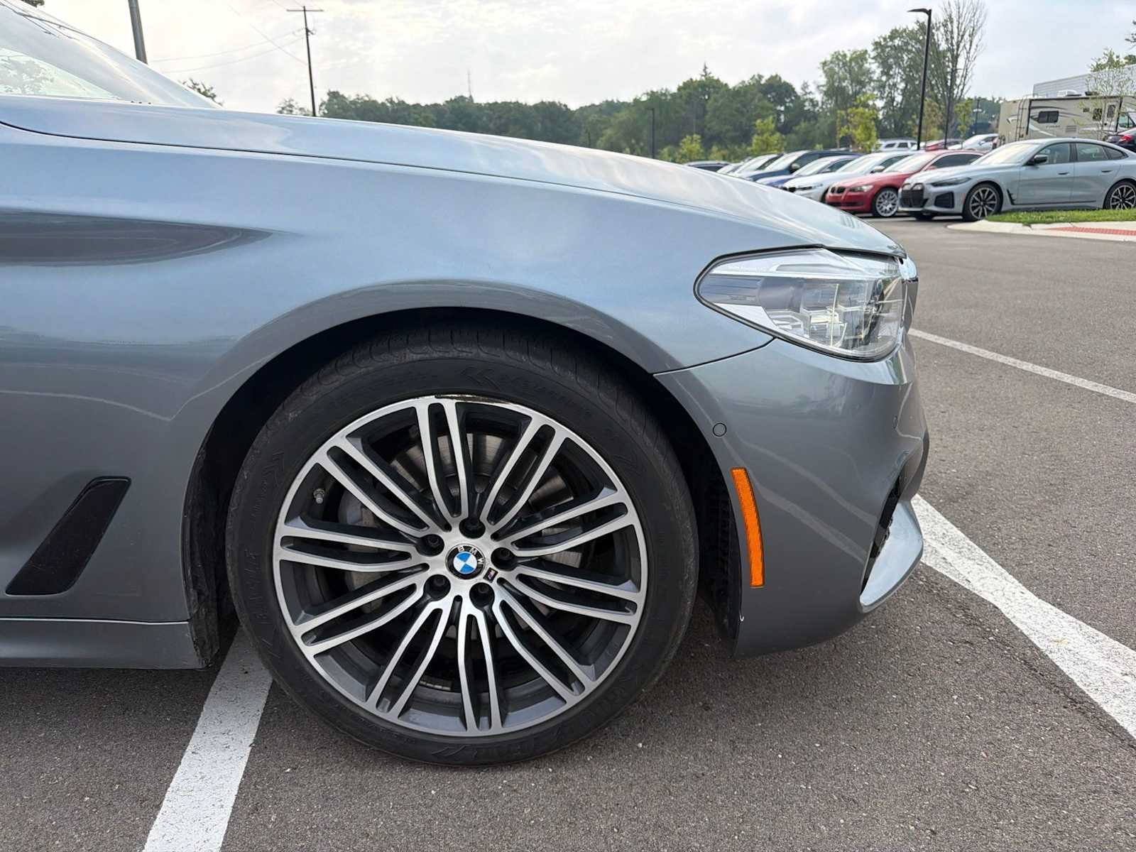 Used 2017 BMW 530i xDrive AWD/4WD image 11