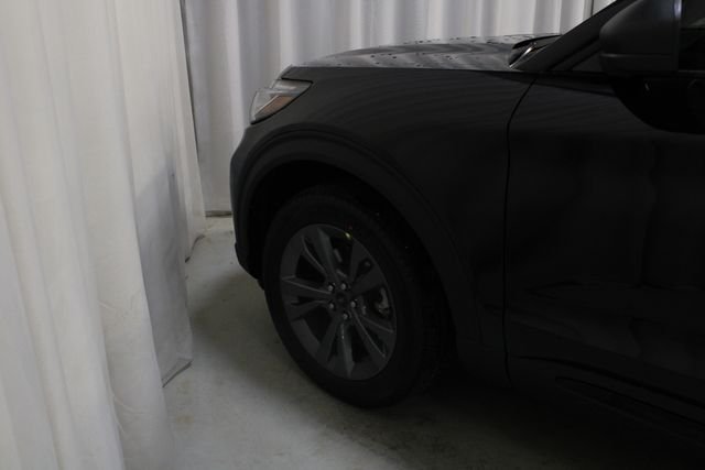 New 2026 Ford Explorer Active w/ Active Comfort Package AWD/4WD image 30