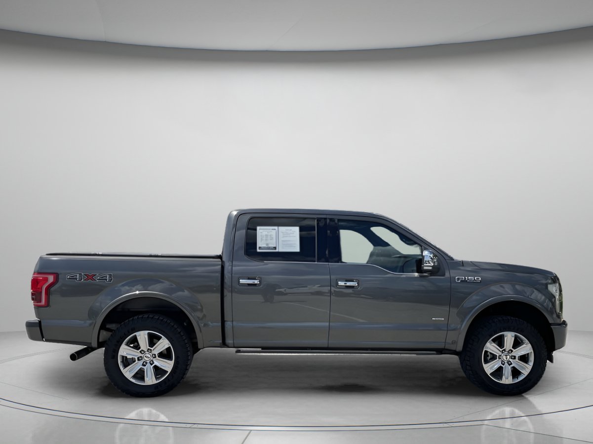 Used 2017 Ford F150 Platinum w/ Equipment Group 701A Luxury AWD/4WD image 2