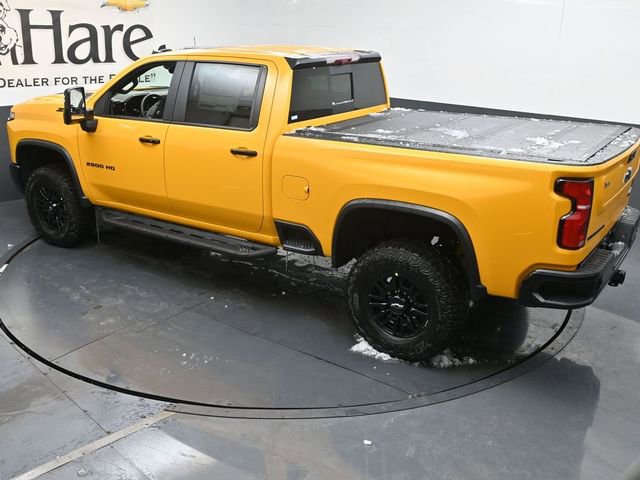 New 2026 Chevrolet Silverado 2500 ZR2 w/ LPO, Dark Essentials Package image 19