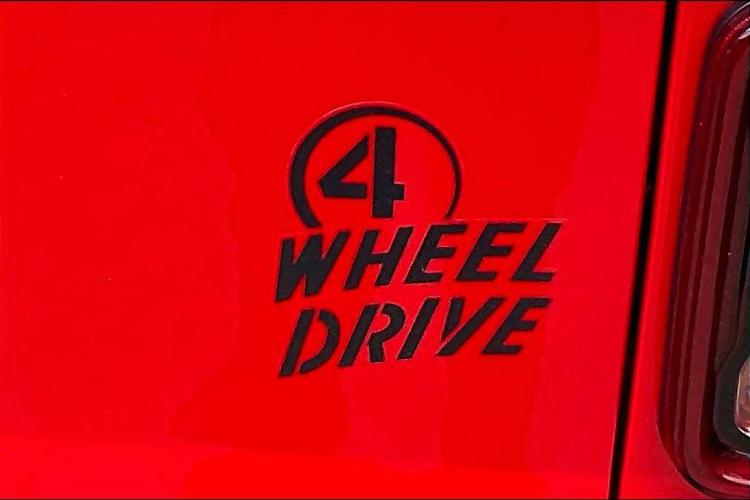 New 2025 Jeep Gladiator Willys image 15