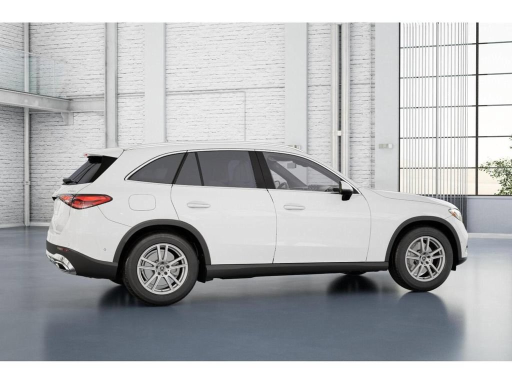Certified 2025 Mercedes-Benz GLC 300 4MATIC image 18