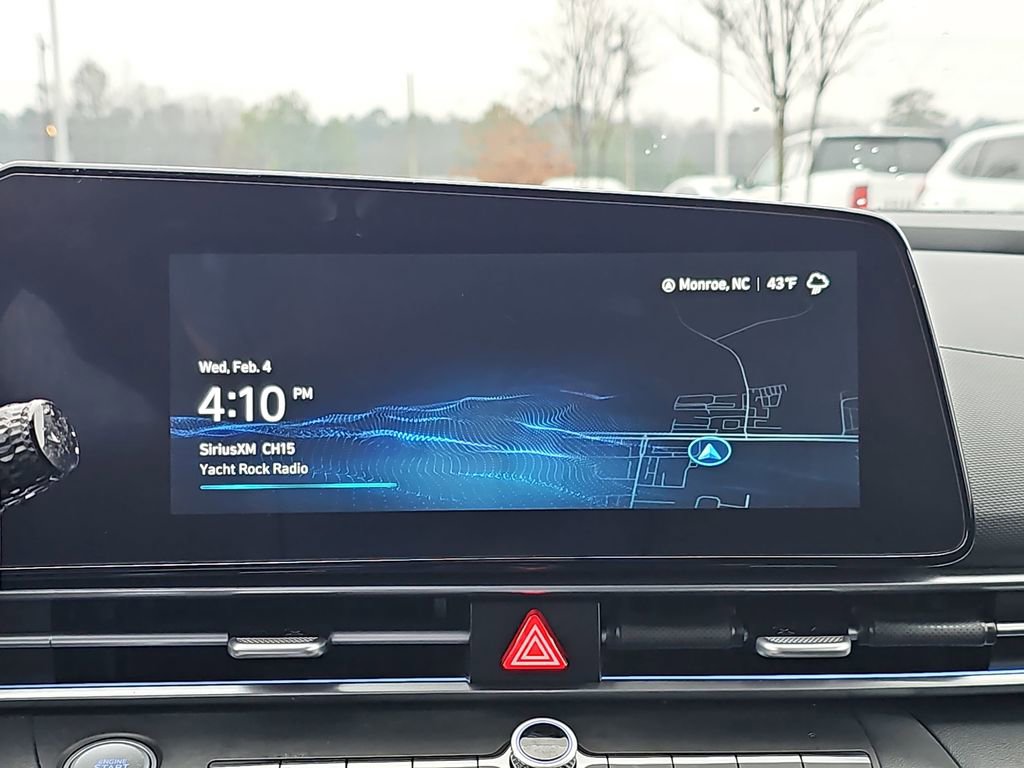 Used 2024 Hyundai Elantra SEL image 23