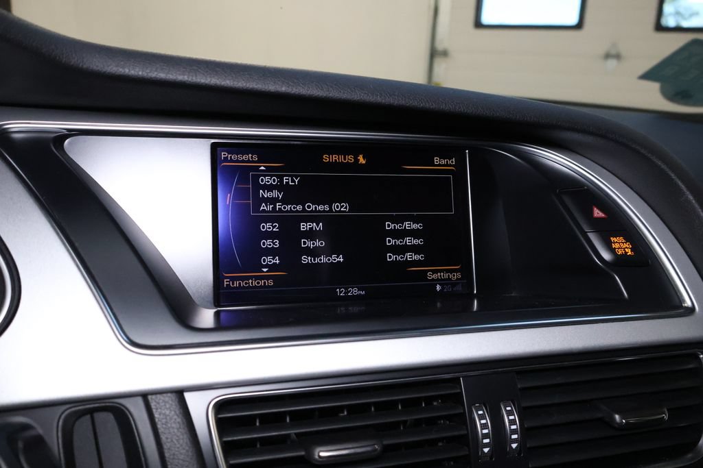 Used 2016 Audi A4 Premium Plus AWD/4WD image 27