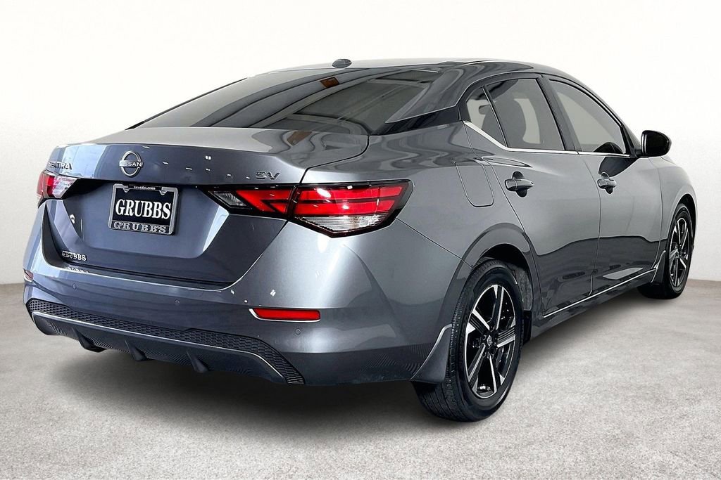 Used 2024 Nissan Sentra SV image 2