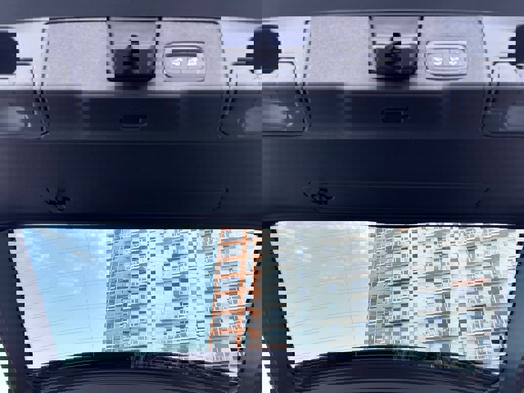 New 2026 Volvo XC60 T8 Core image 15