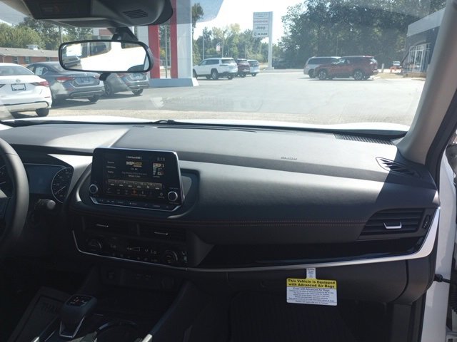 New 2026 Nissan Rogue SV image 18