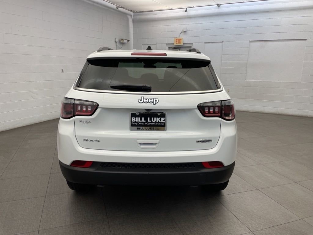 New 2026 Jeep Compass Latitude image 4