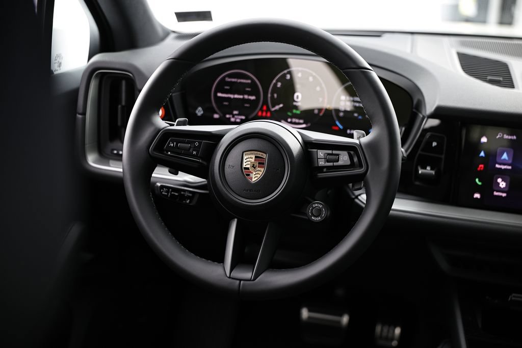 New 2026 Porsche Cayenne S AWD/4WD image 31