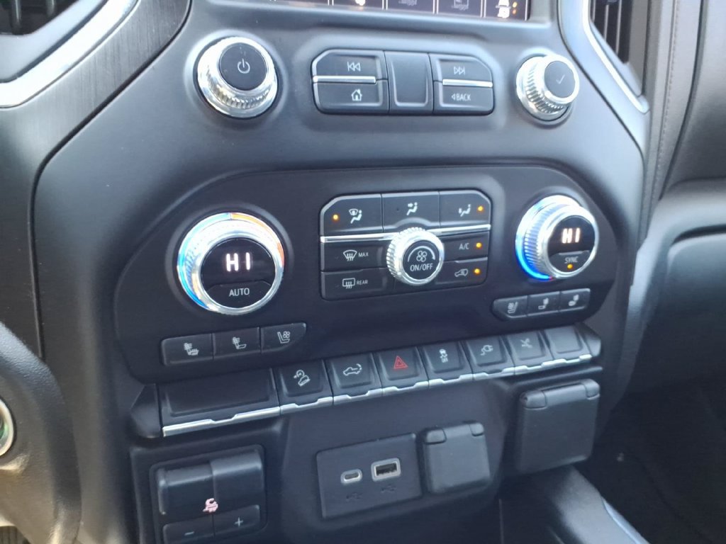 Used 2023 GMC Sierra 2500 AT4 w/ Gooseneck/5TH Wheel Package AWD/4WD image 20