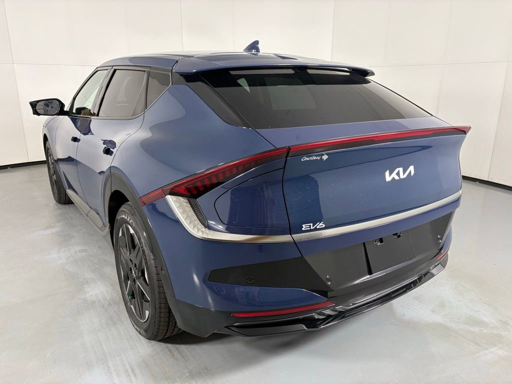 Used 2025 Kia EV6 Wind image 6