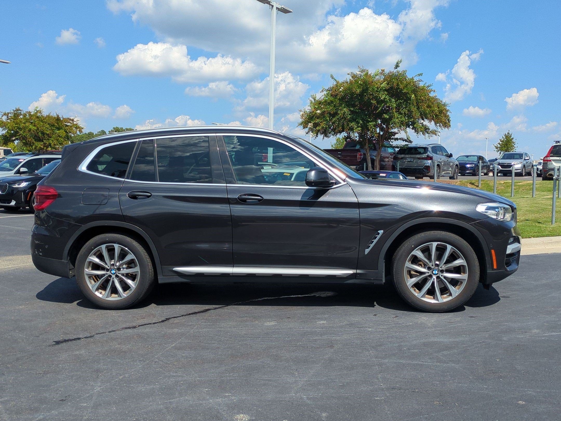 Used 2019 BMW X3 xDrive30i w/ Convenience Package AWD/4WD image 9