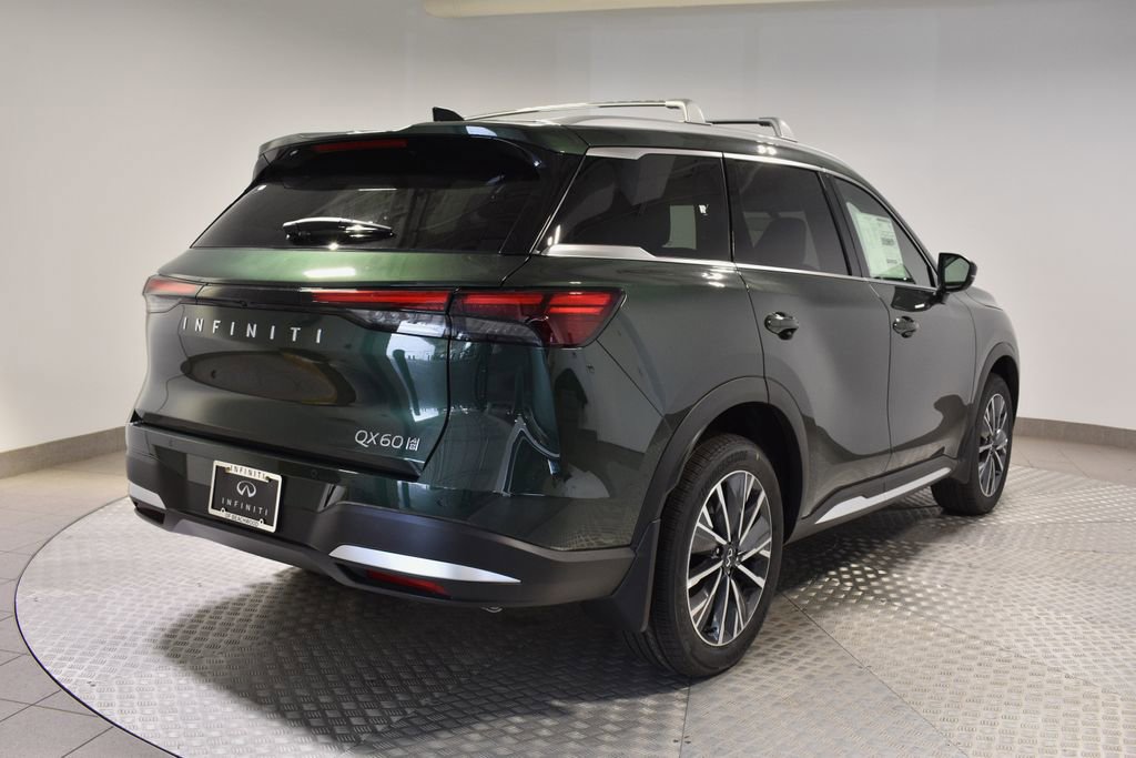 New 2026 INFINITI QX60 Luxe w/ Family Package image 3