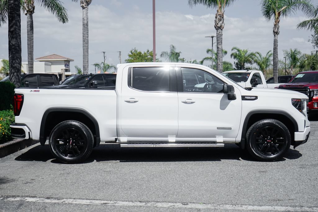 Used 2022 GMC Sierra 1500 Elevation w/ X31 Off-Road Package AWD/4WD image 10