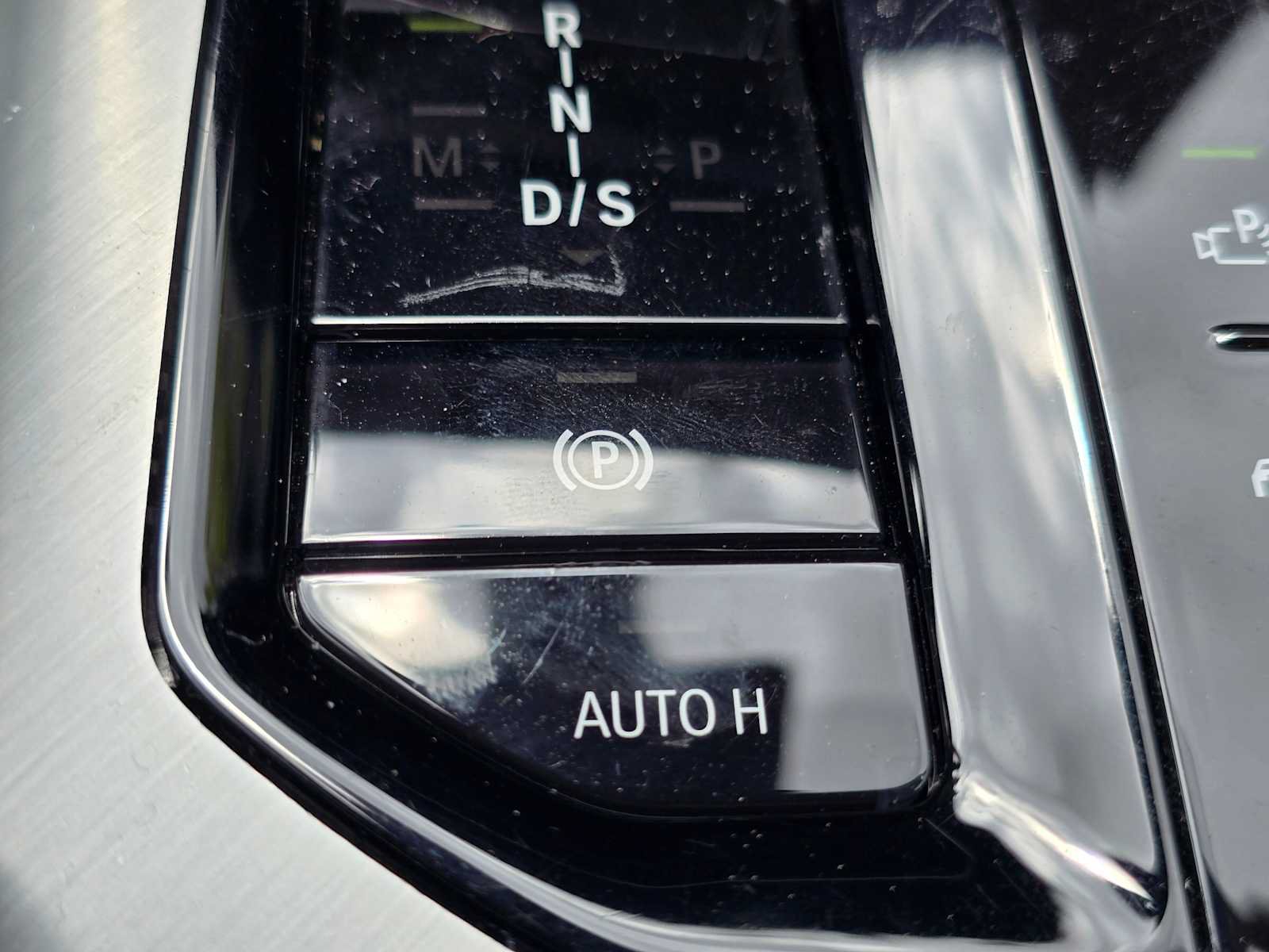 Used 2025 BMW X3 xDrive30i w/ Premium Package AWD/4WD image 32