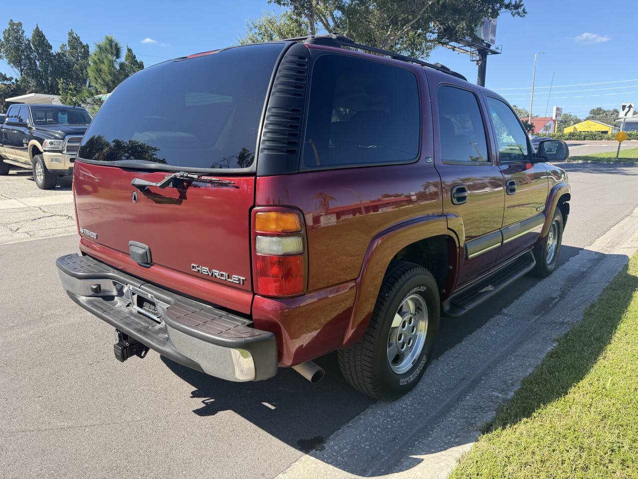 Used 2002 Chevrolet Tahoe LS AWD/4WD image 6