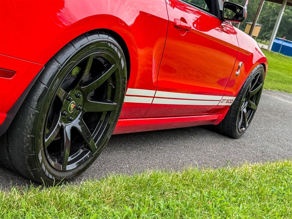 Used 2014 Ford Mustang Shelby GT500 w/ Equipment Group 821A RWD image 39