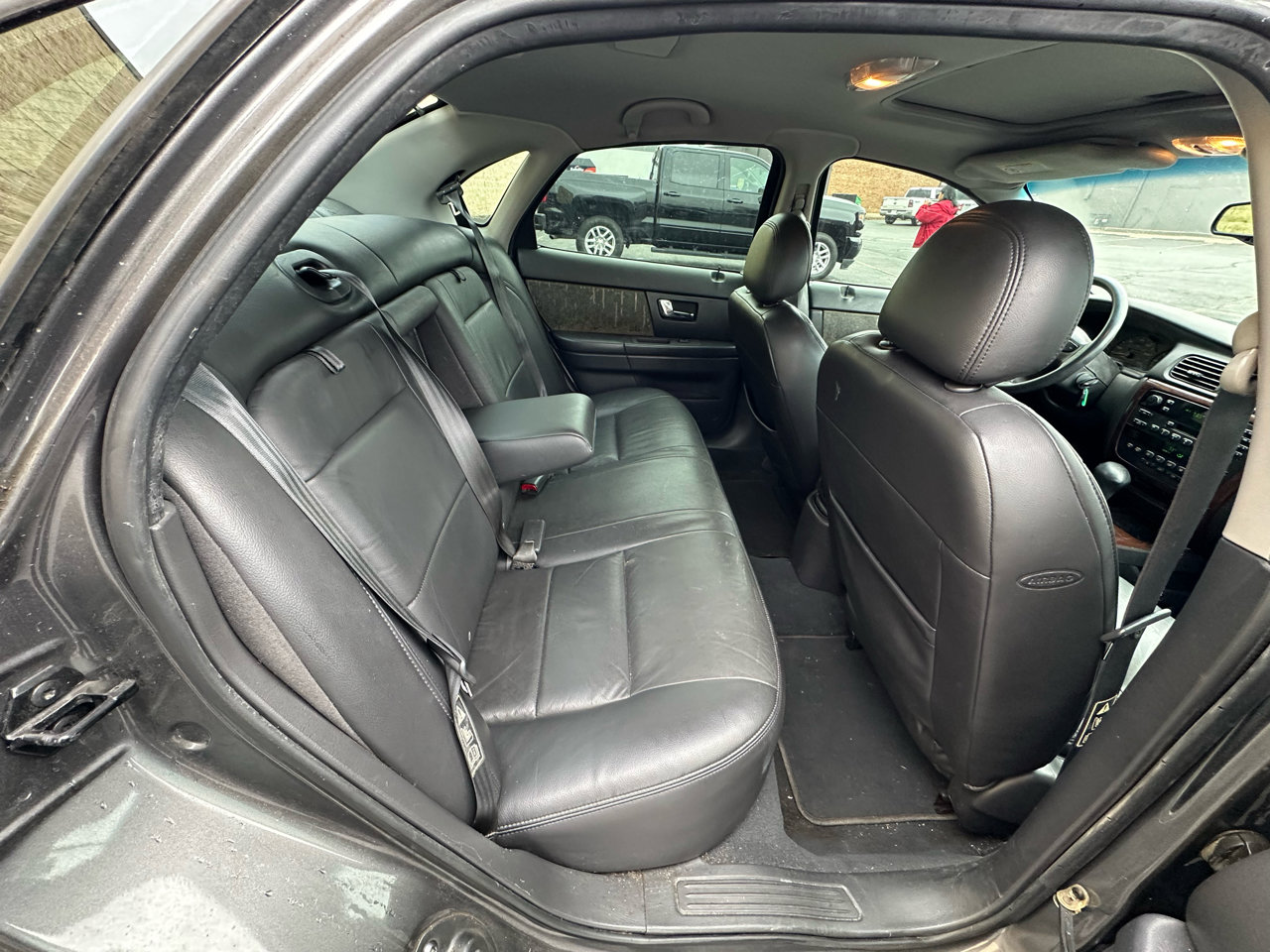 Used 2003 Ford Taurus SEL image 12