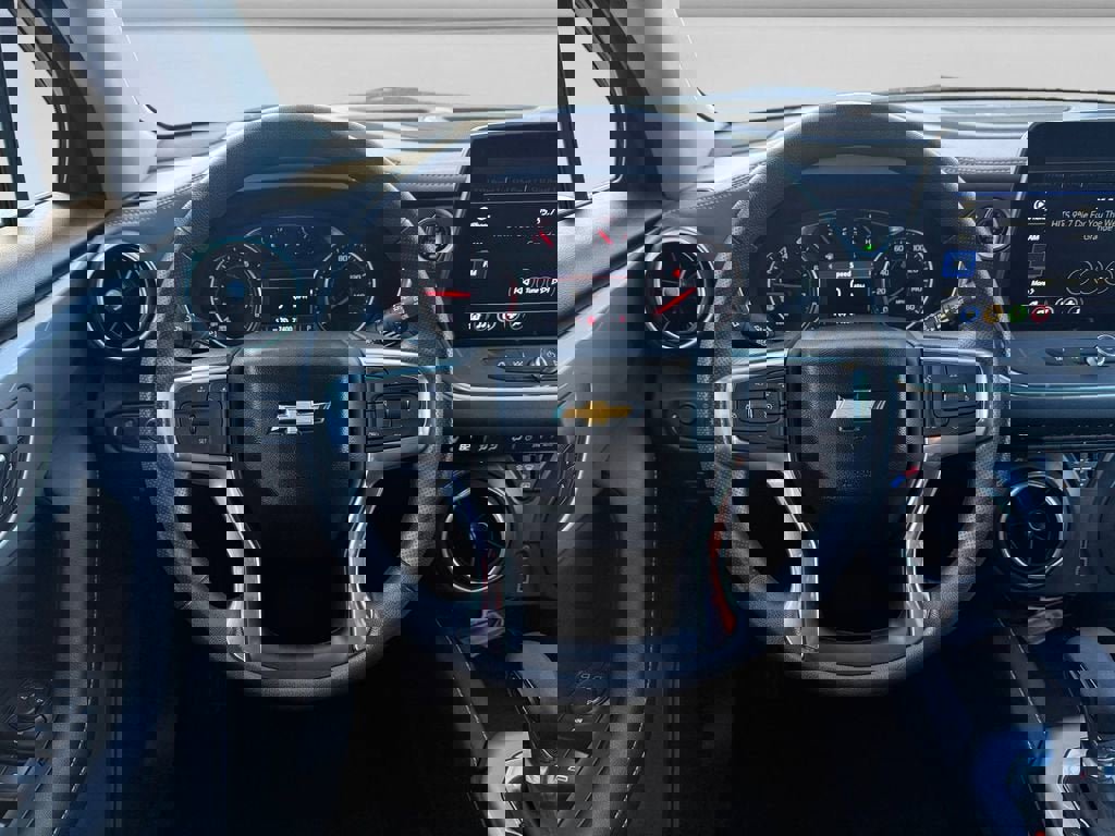 Used 2025 Chevrolet Blazer LT image 12