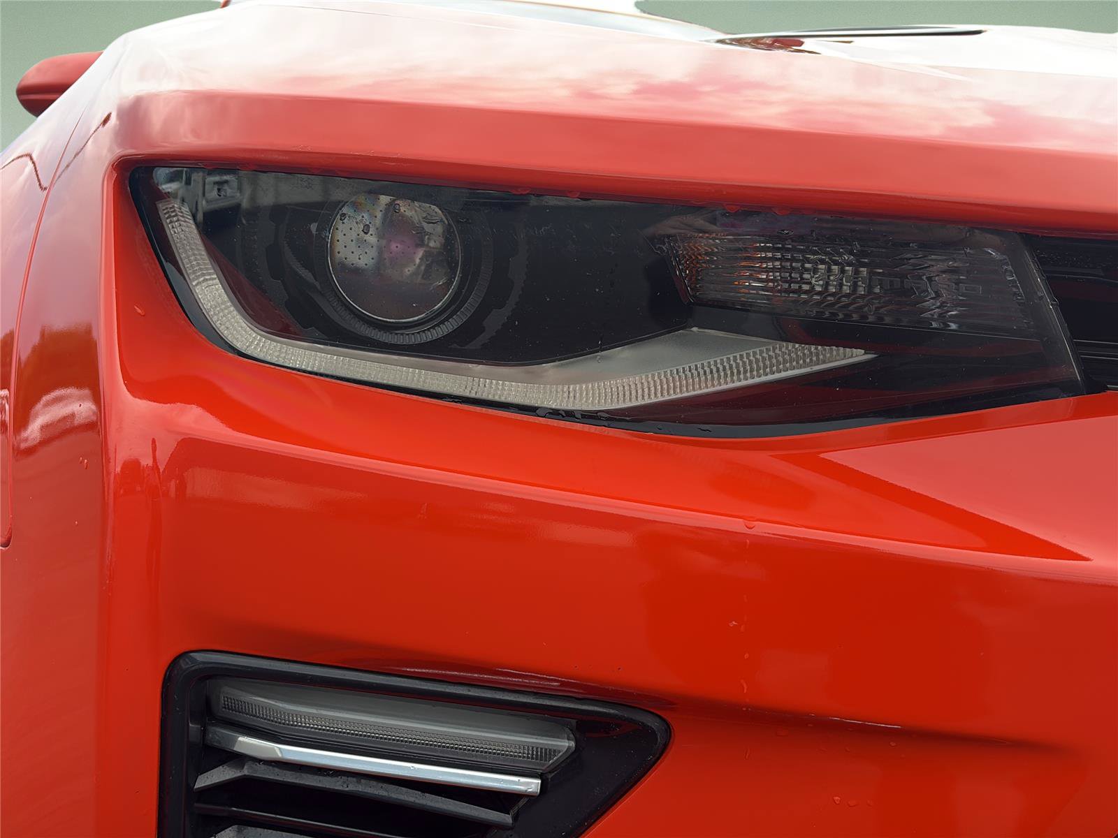 Used 2018 Chevrolet Camaro SS w/ Hot Wheels Edition RWD image 39