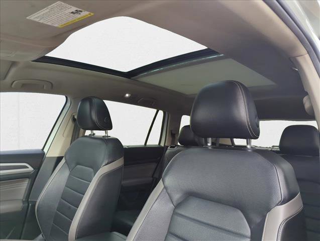 Used 2021 Volkswagen Atlas SEL Premium image 26