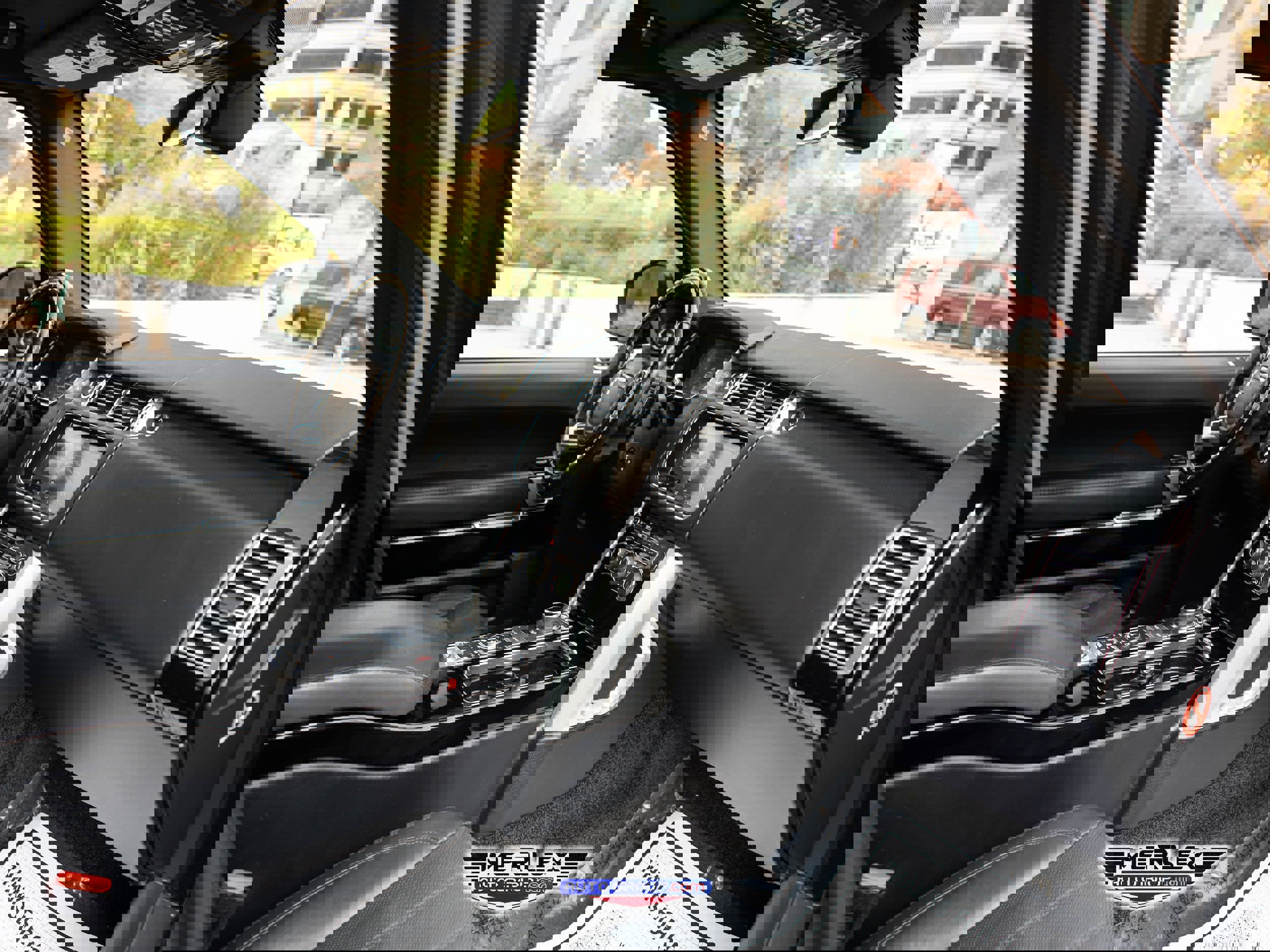 Used 2017 Land Rover Range Rover Supercharged image 15