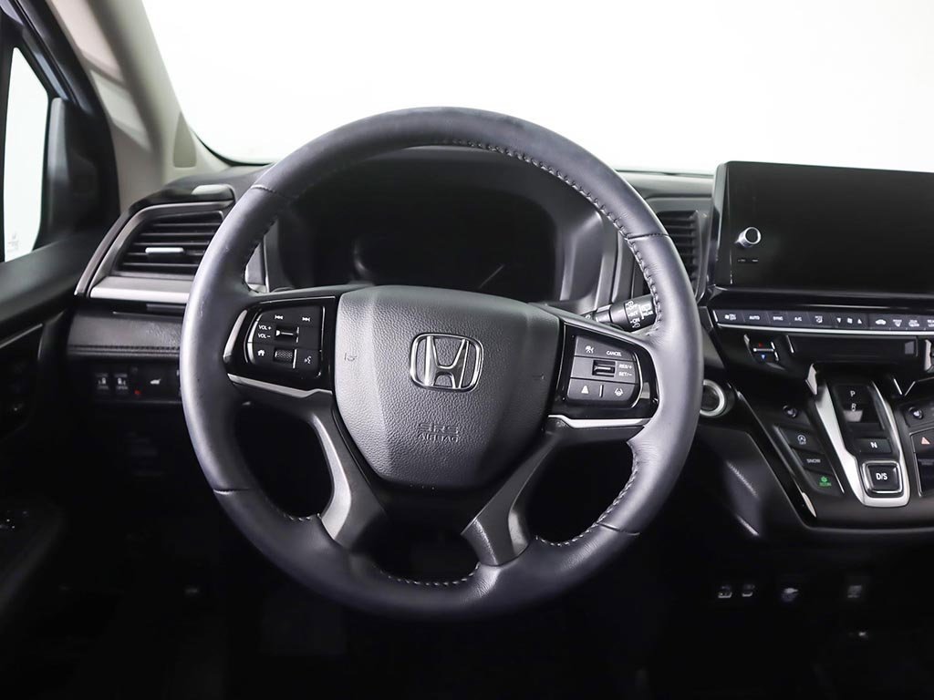 Used 2025 Honda Odyssey Touring image 43