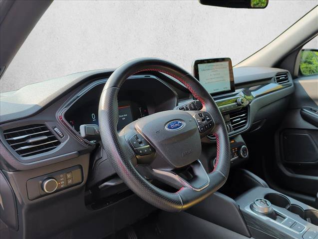 Used 2025 Ford Escape ST-Line FWD image 10