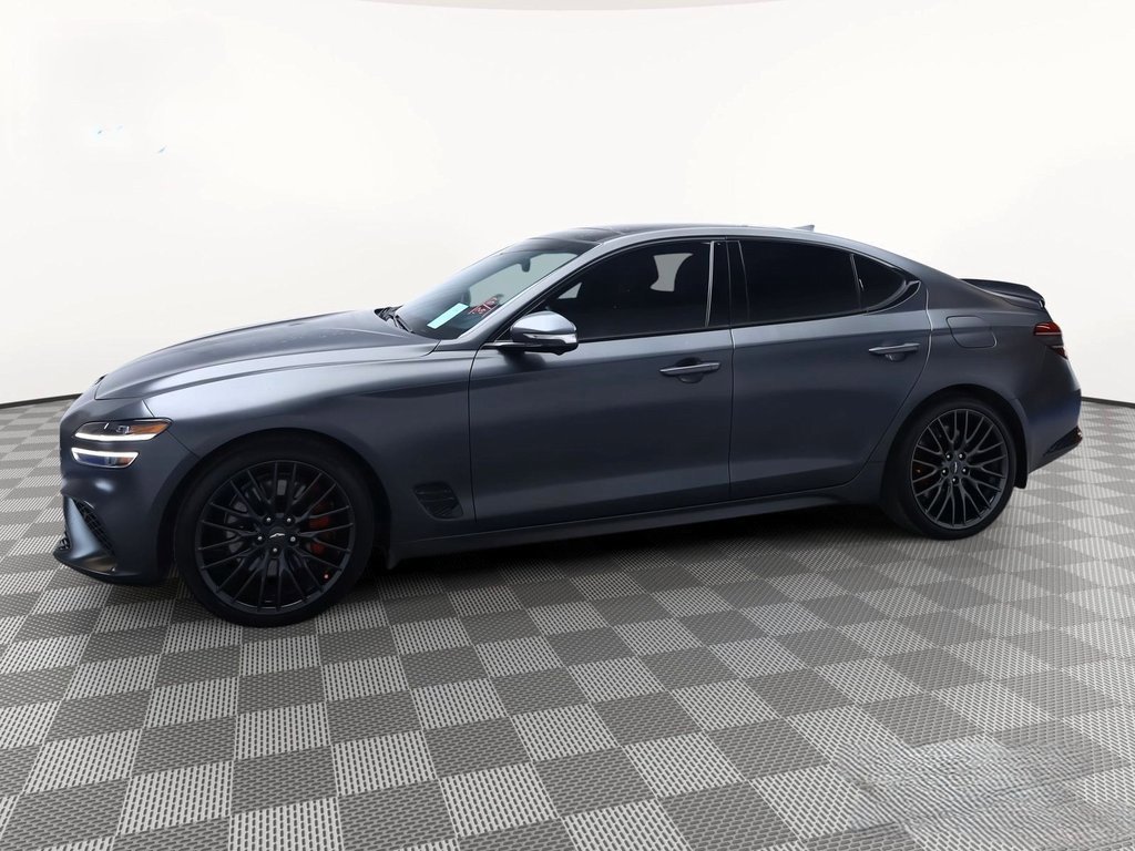 Used 2022 Genesis G70 3.3T Launch Edition image 4