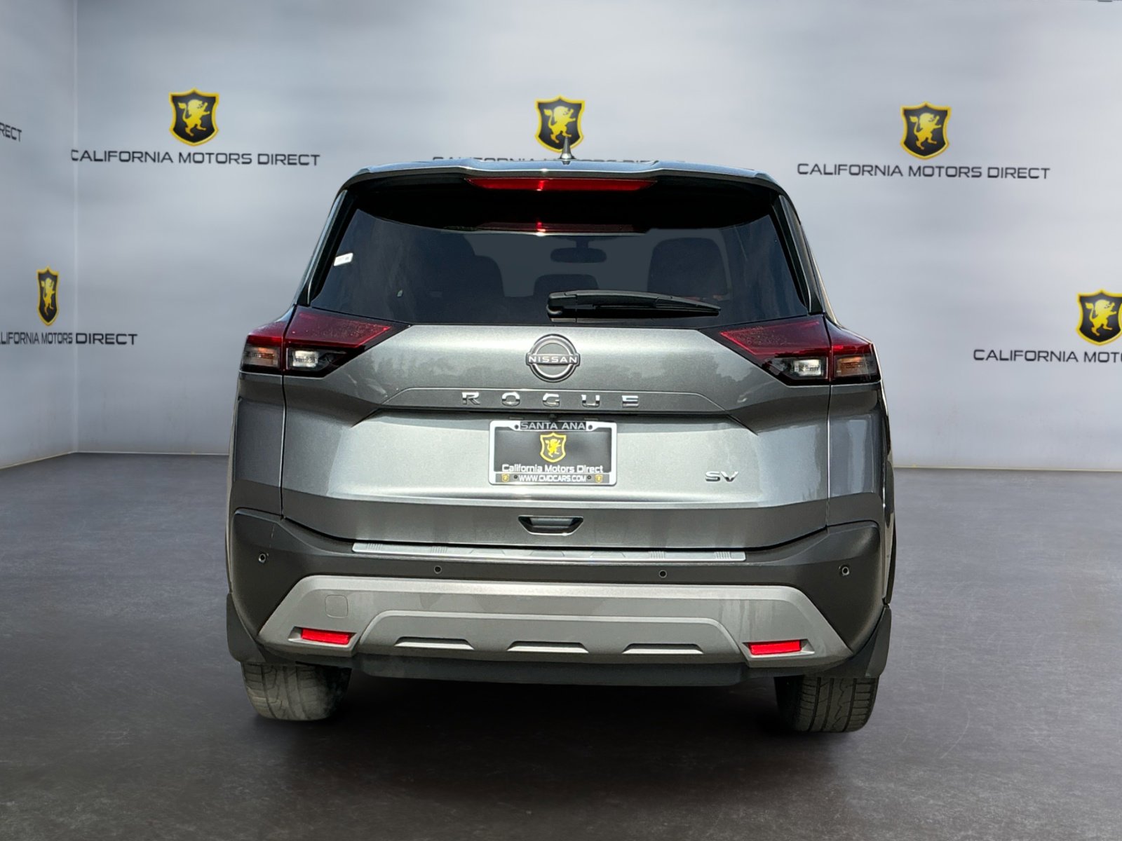 Used 2023 Nissan Rogue SV image 6