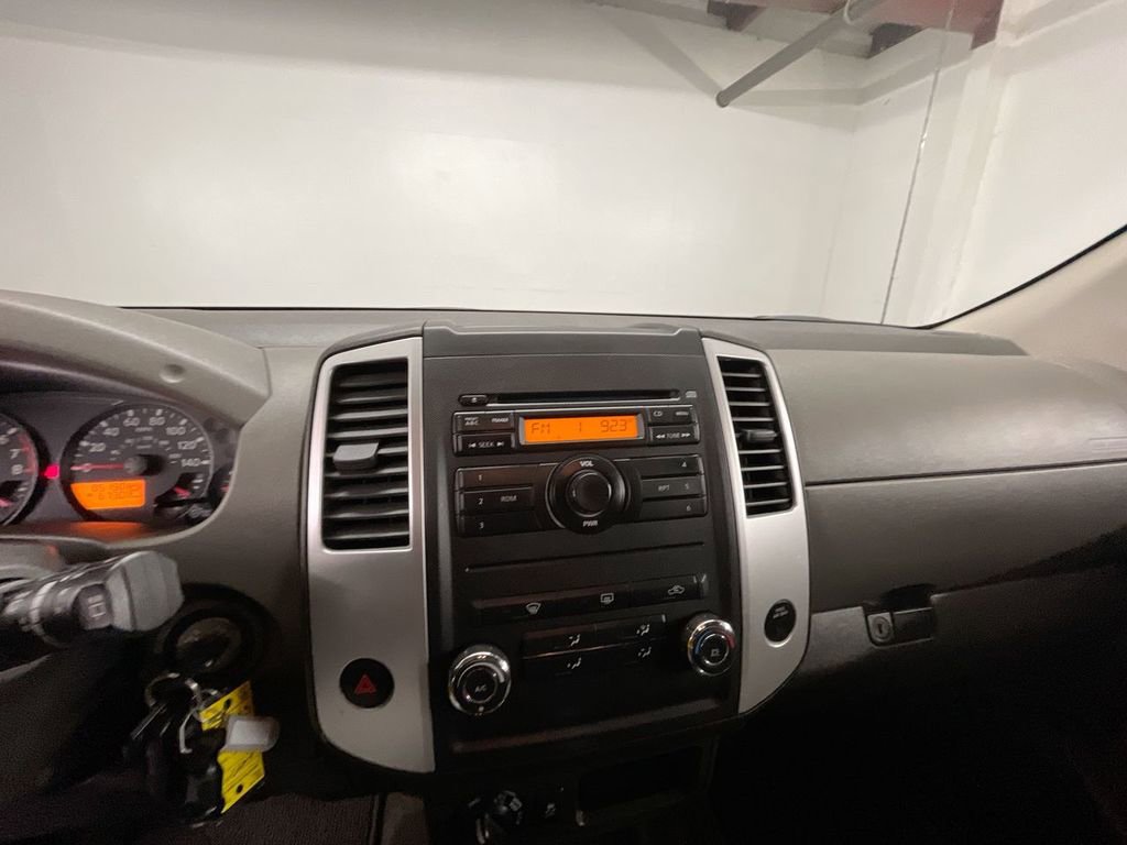 Used 2012 Nissan Xterra S image 13
