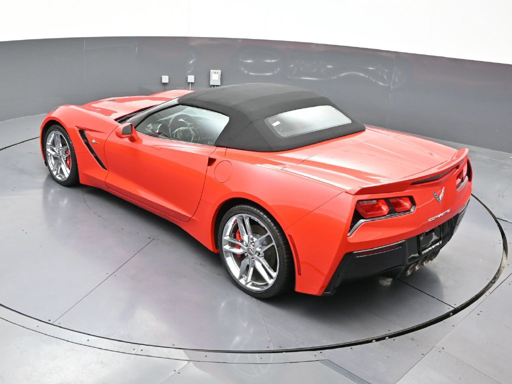 Used 2015 Chevrolet Corvette Stingray Convertible w/ 2LT Preferred Equipment Group RWD image 16