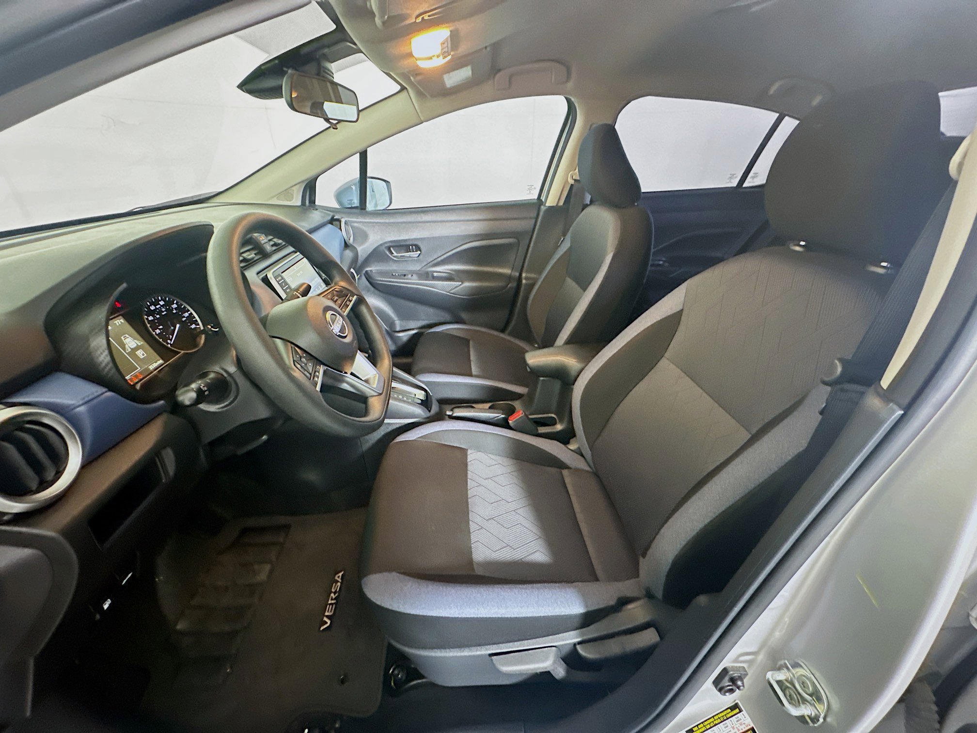 Used 2025 Nissan Versa SV w/ Trunk Package image 13