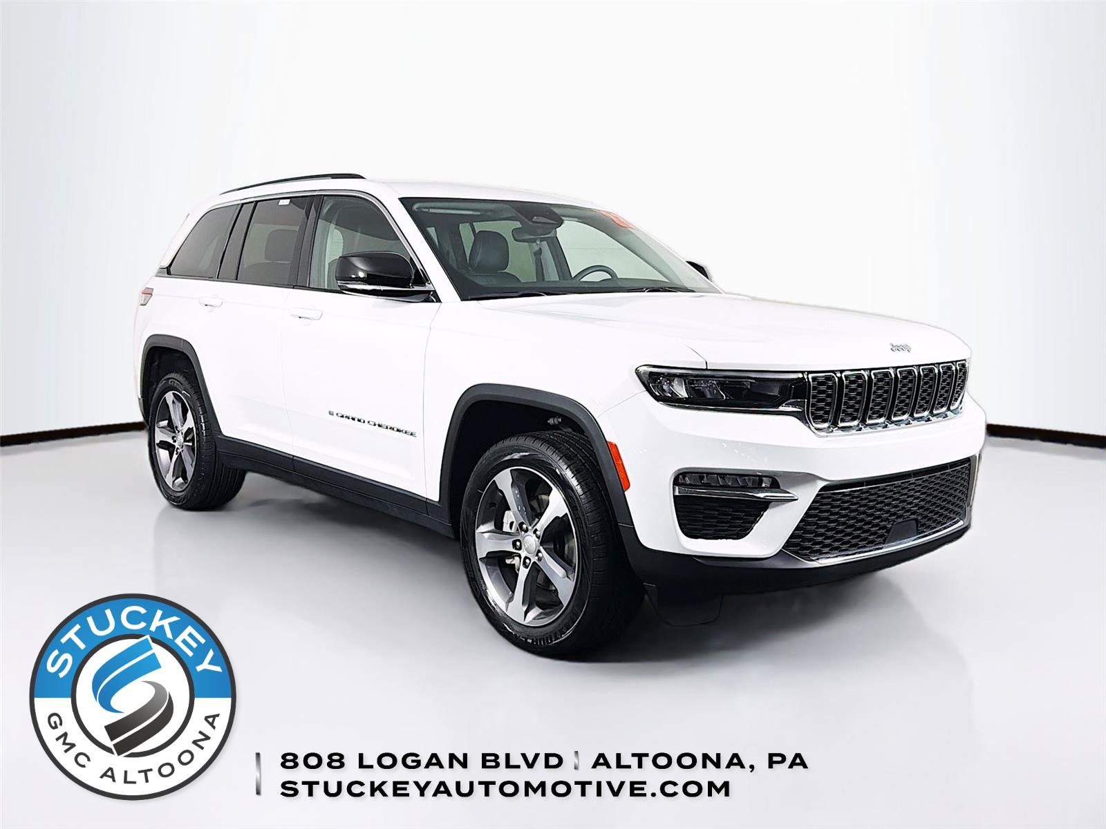 Used 2023 Jeep Grand Cherokee Limited