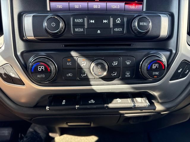 Used 2016 GMC Sierra 2500 SLE w/ SLE Preferred Package AWD/4WD image 19