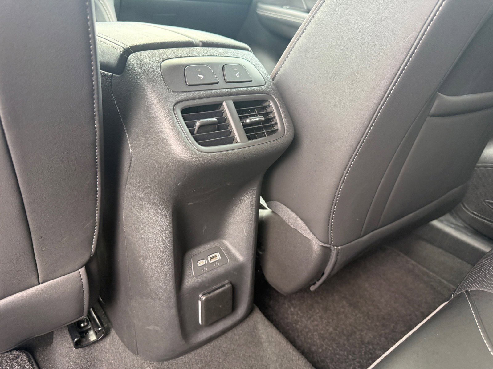 Used 2023 Buick Envision Avenir image 27