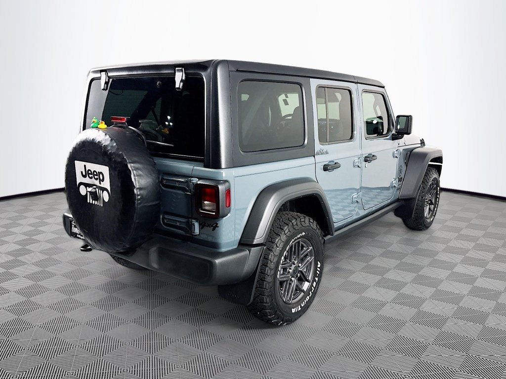 Used 2026 Jeep Wrangler Unlimited Sport AWD/4WD image 7